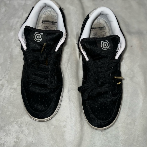 Nike Medicom Toy x Dunk Low SB 'BE@RBRICK' - Picture 9 of 9